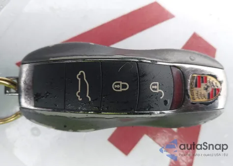 2016 Porsche Cayenne E-Hybrid S from USA, damaged, VIN WP1AE2A25GLA60784